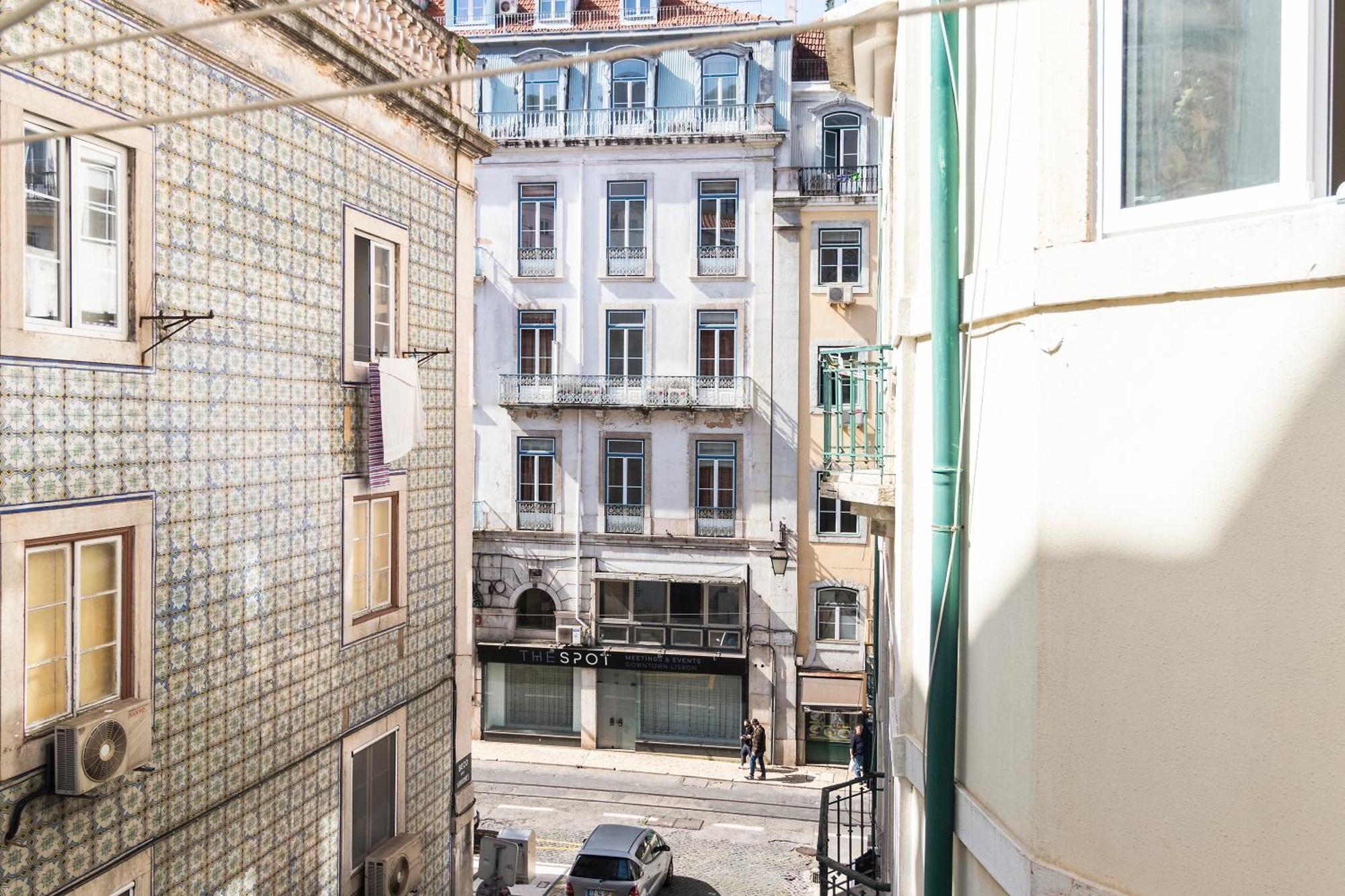 Budget 1 Bed Down Town Lejlighed